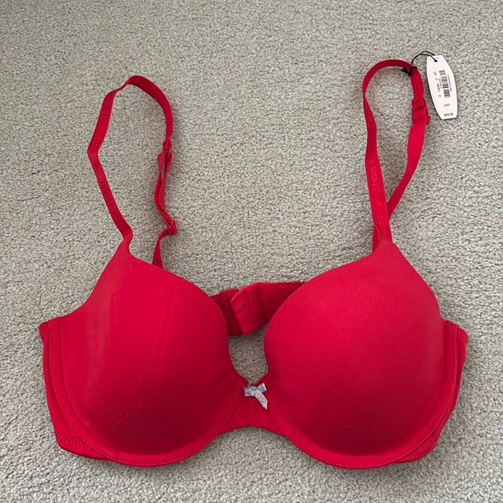 NWT Victoria’s Secret Lined Demi Bra - 34D